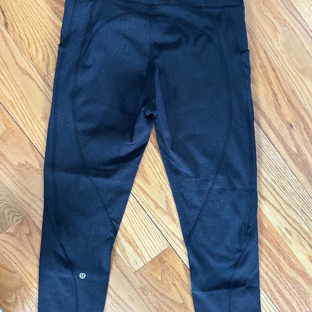 Lululemon Time to Sweat High-Rise Crop 8